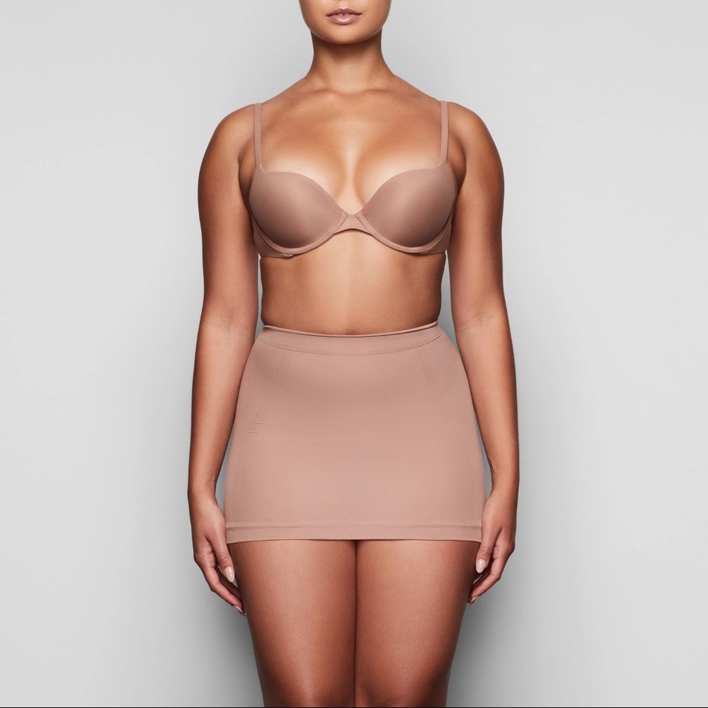 SKIMS Skirt Slip